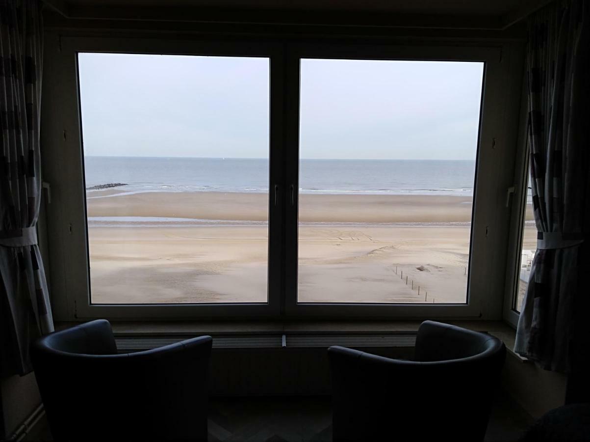 Toplocatie Middelkerke Frontal Sea View Exteriör bild